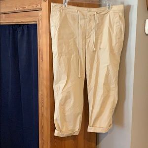 Ralph Lauren Light Weight Capris L